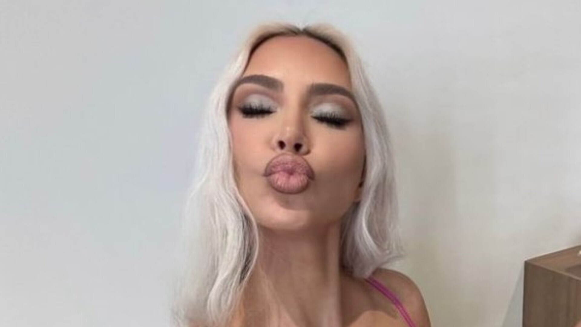 Kim Kardashian passou por perrengue ao tentar celebrar seus 42 anos: “Estamos voltando para casa”