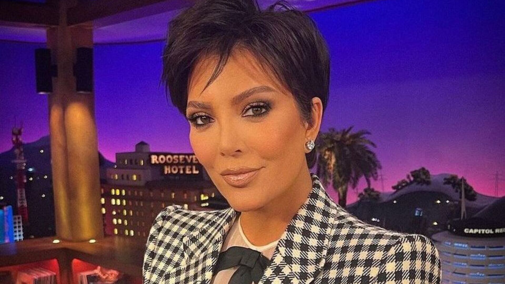 Em novo episódio de The Kardashians, Kris Jenner revela para as filhas os planos de seu funeral