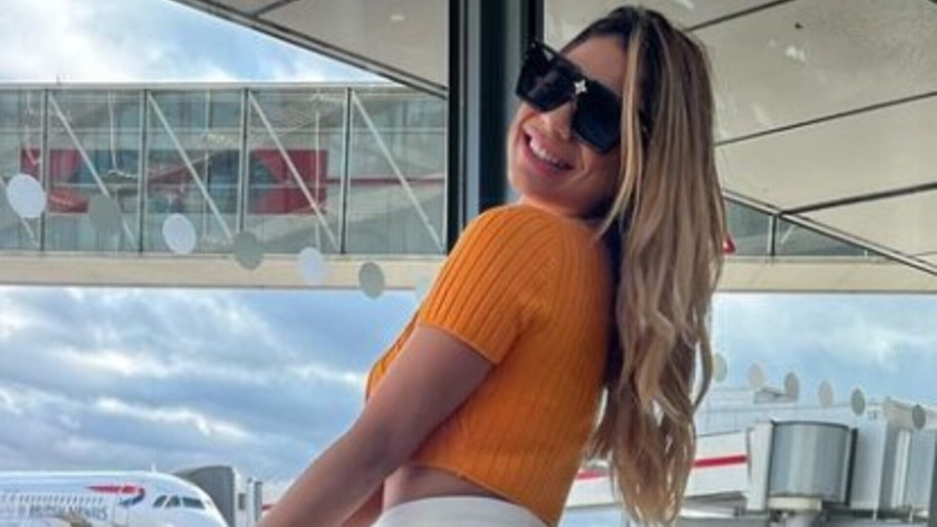 Voltando para o Brasil, Lexa relembra viagem pela Europa: “foi linda”