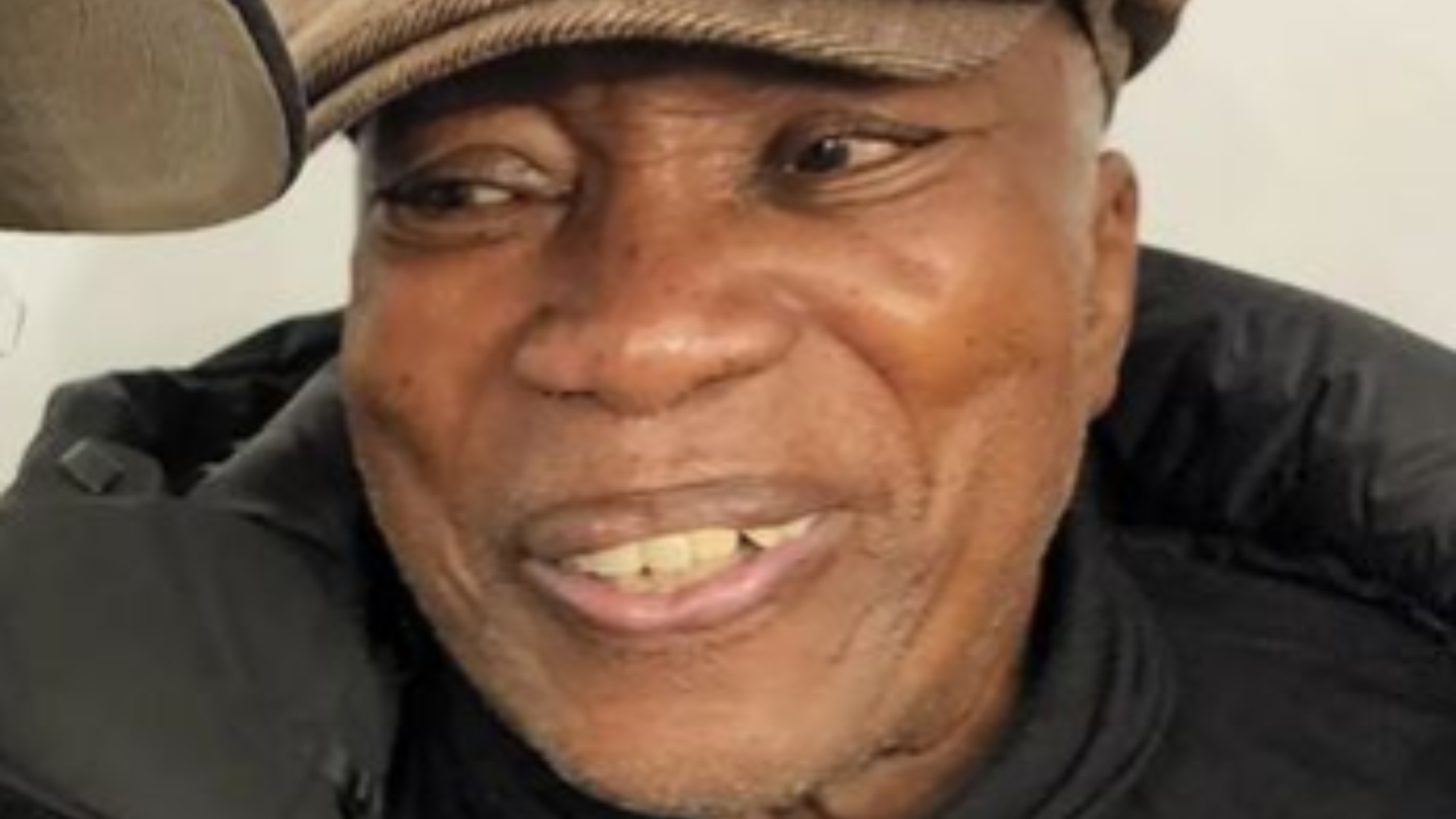 Milton Nascimento tem visita ilustre de cineasta famoso em seu show