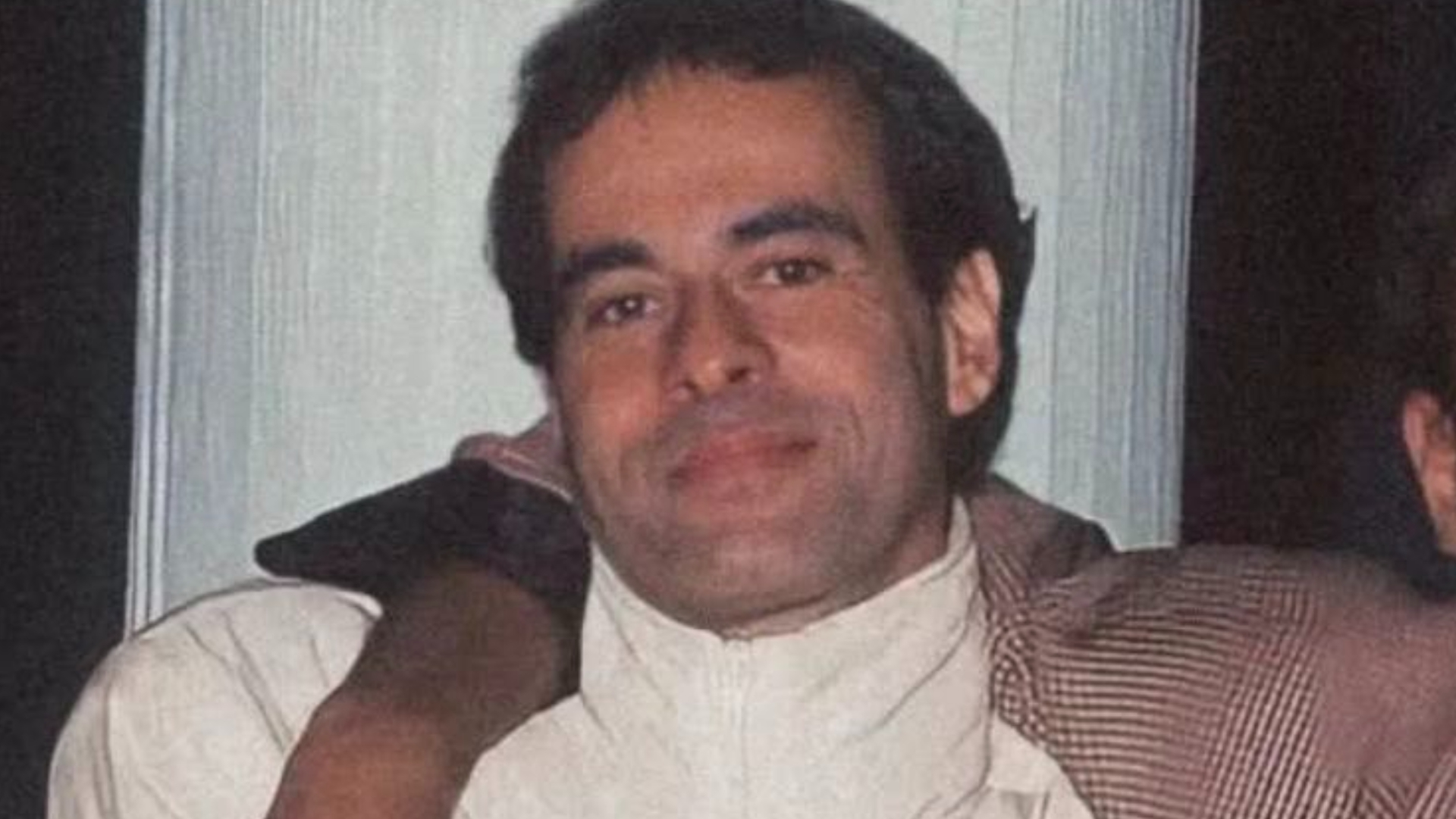 Ney Matogrosso recorda foto ao lado de Cazuza e fãs declaram: ”O amor é eterno!”