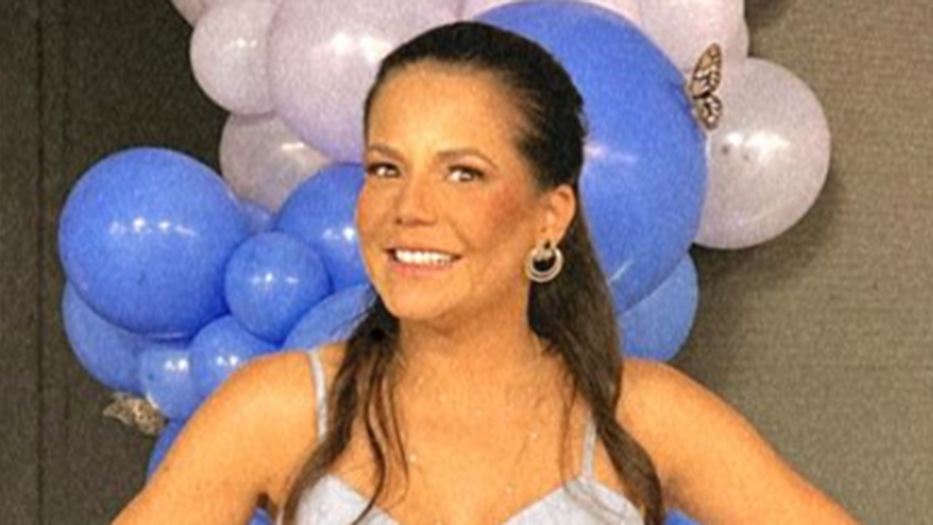 Nivea Stelmann relembra romance com ex-jogador de futebol