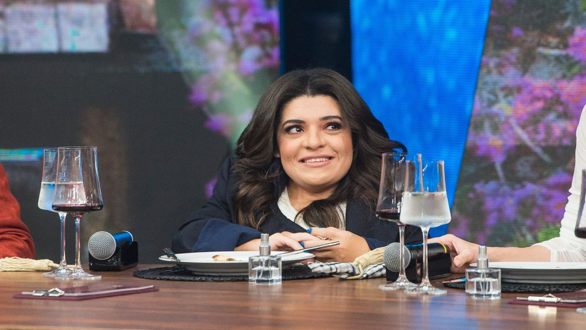 Pequena Lo conta história de muleta roubada e diverte auditório do Faustão