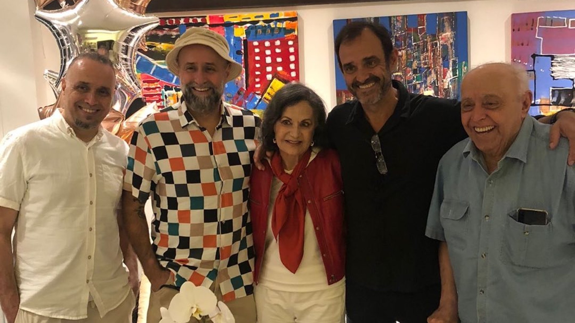 Rosamaria Murtinho agradece mensagens por seus 90 anos: “maior presente”