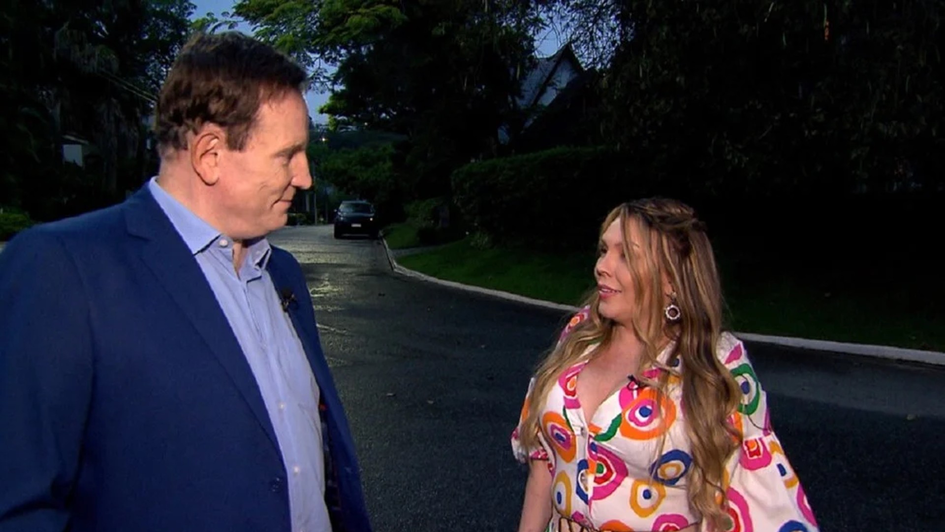 Simony se emociona ao falar sobre tratamento contra câncer de intestino