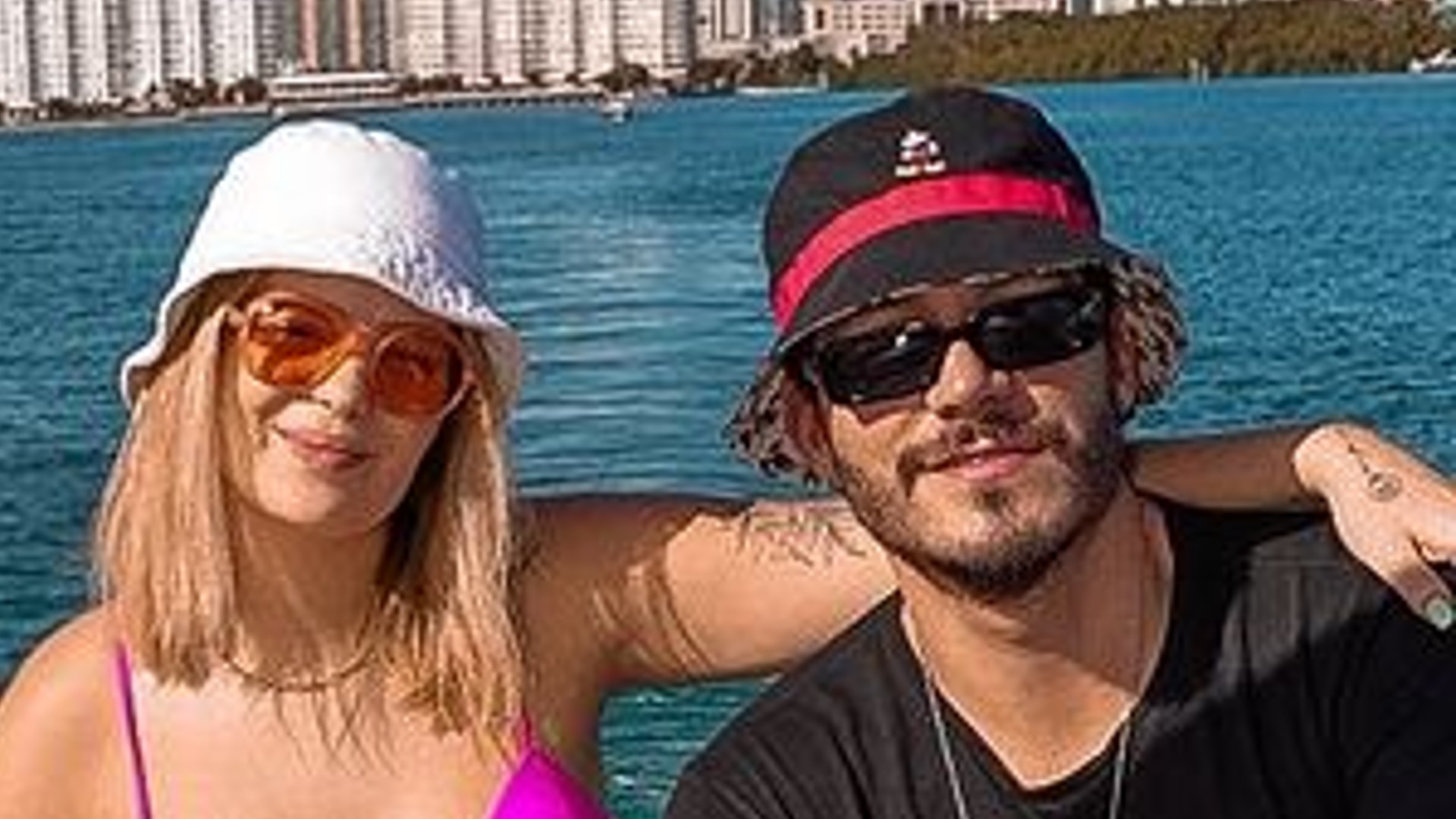Viih Tube comemora aniversário do pai em barco de luxo em Miami: “Estou muito metida”