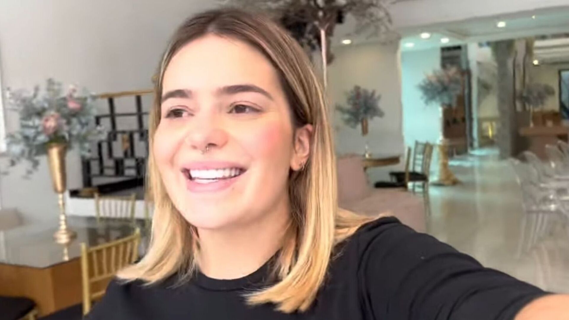 Viih Tube explica sumiço das redes sociais: “Literalmente vivendo meu chá revelação”