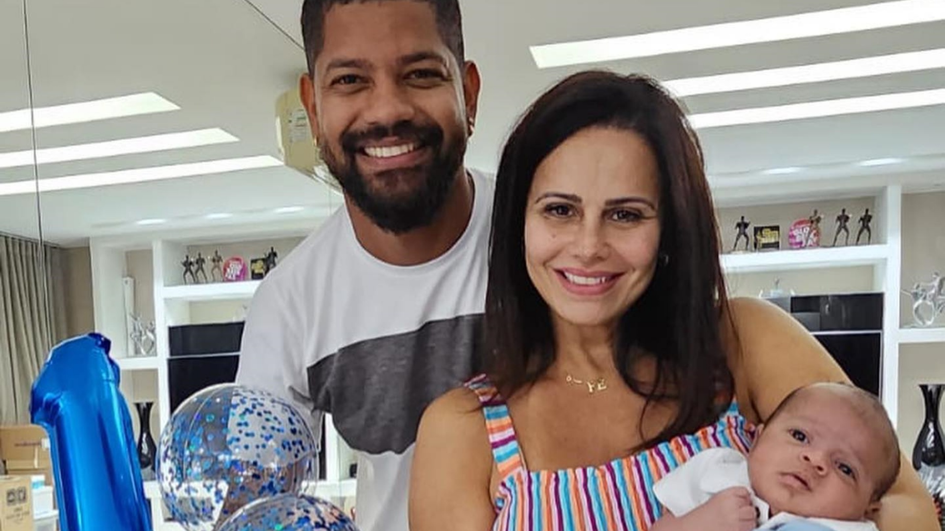 Viviane Araújo e Guilherme Militão comemoram primeiro mês do filho: “Amor mais puro”
