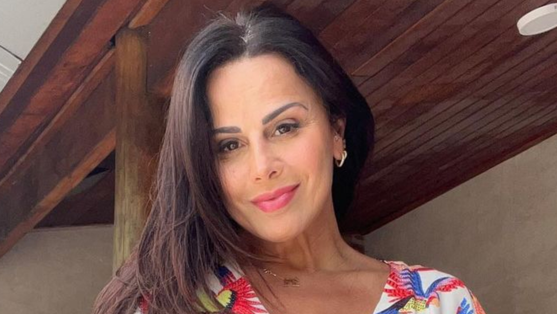 Viviane Araujo diverte fãs com vídeo fofíssimo do filho Joaquim: ”Não tem um boleto pra pagar”