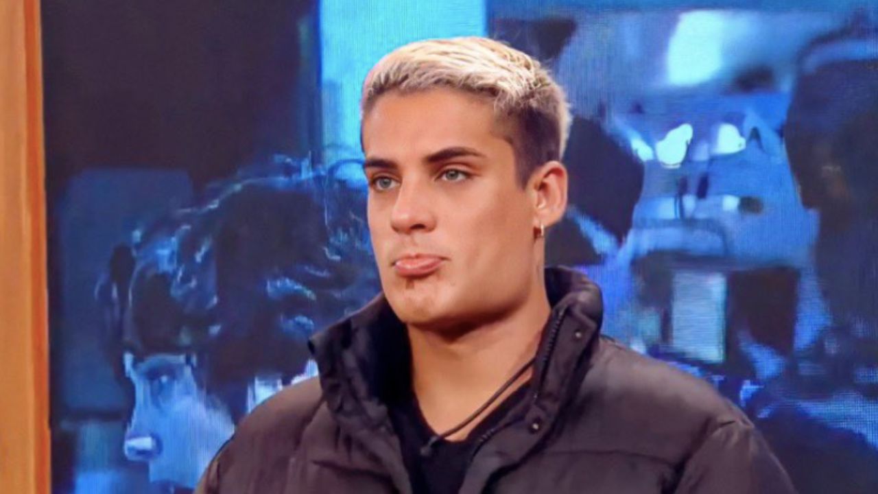 A Fazenda 14: Tiago Ramos é deixado de lado por grupo de Deolane e se chateia