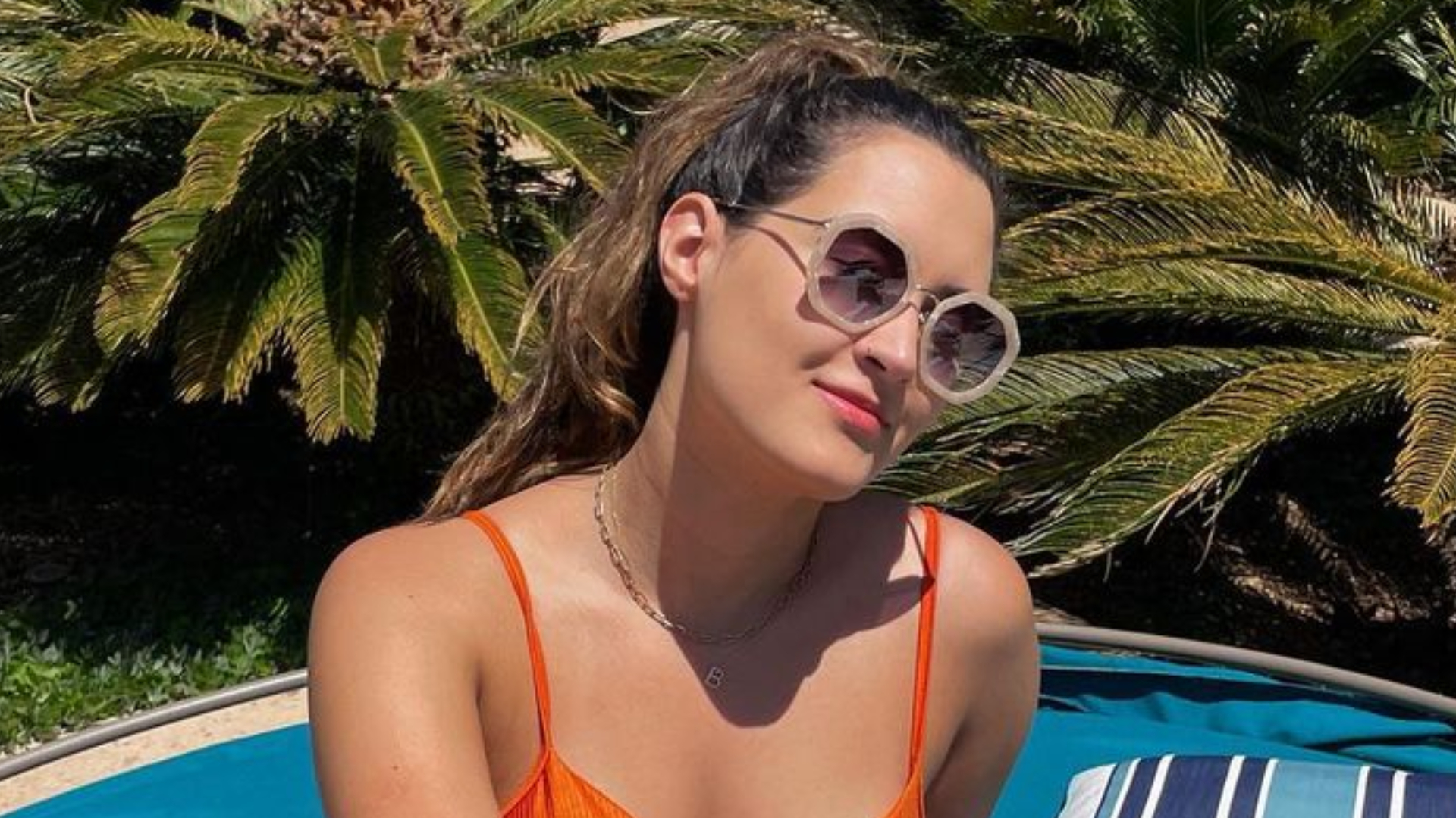 Filha de Fátima Bernardes e William Bonner esbanja beleza em fotos de biquíni: ”Uau”
