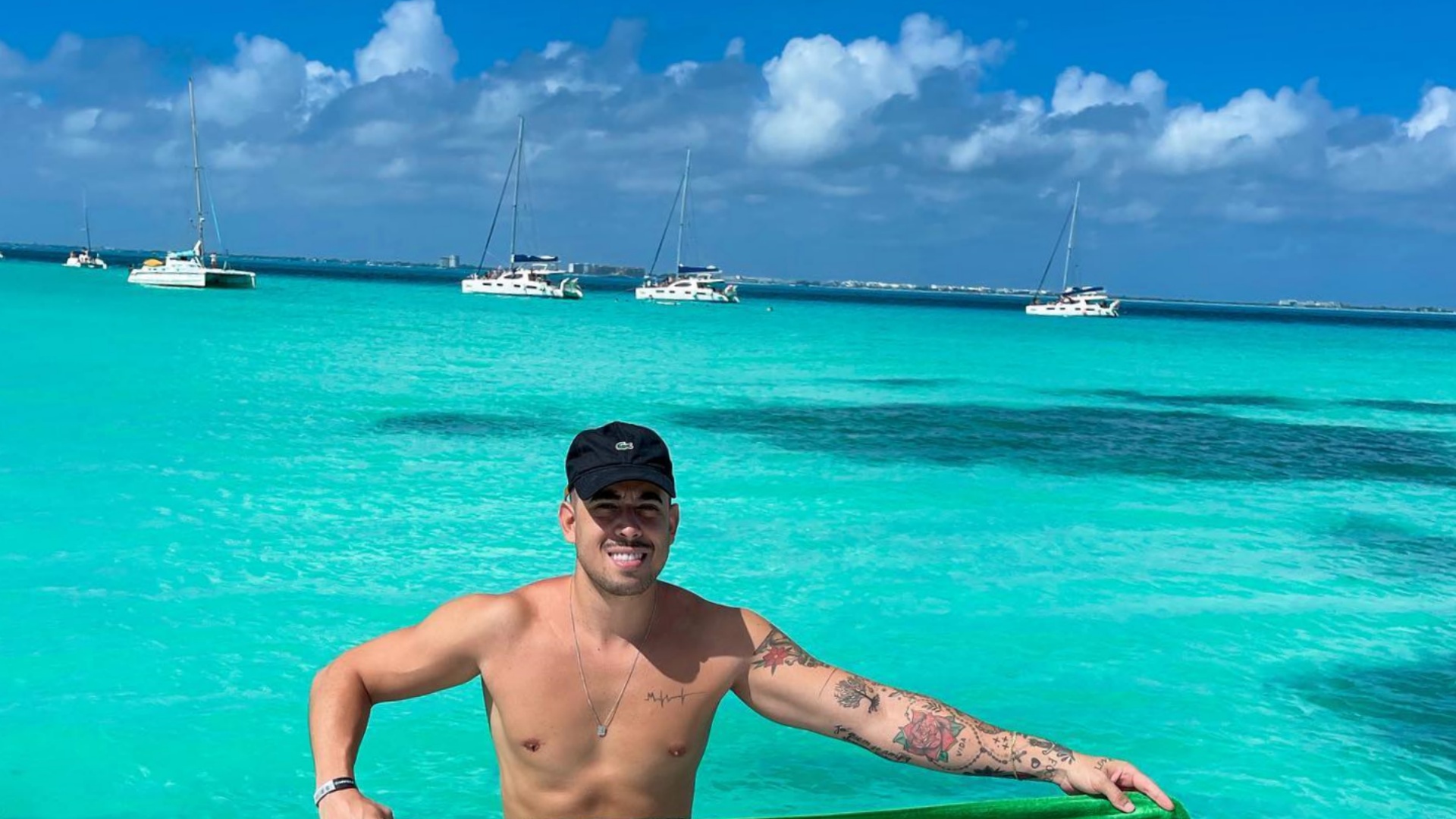 Gabriel Santini abre álbum de fotos em passeio por Cancún: “Que paraiso”