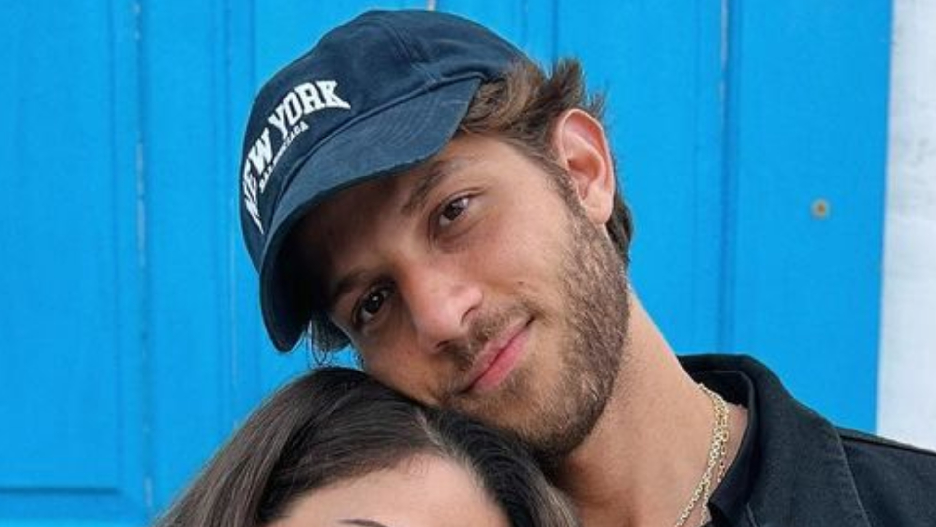 Chay Suede faz linda declaração para a mãe e surpreende fãs: ”Pensei que fosse irmã”