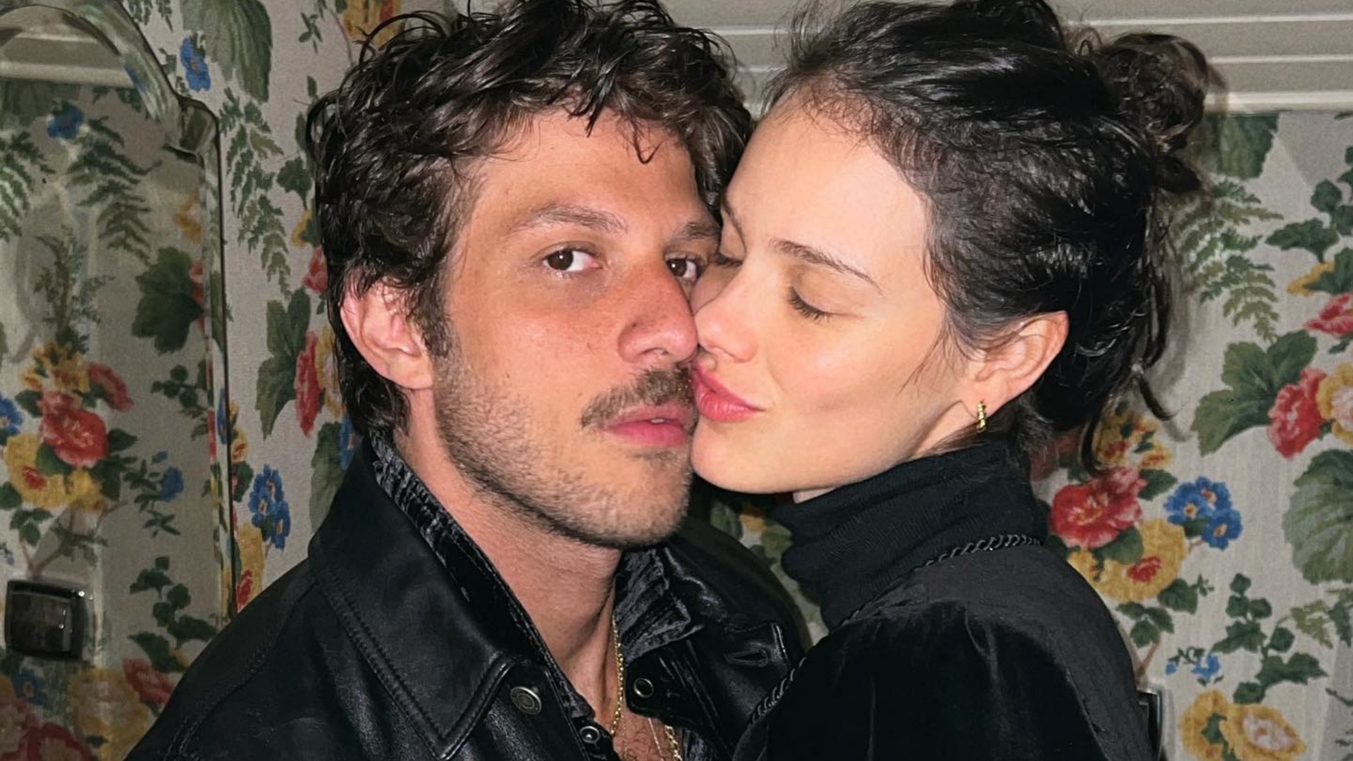 Chay Suede presta linda homenagem no aniversário de Laura Neiva: “Minha vida boa”