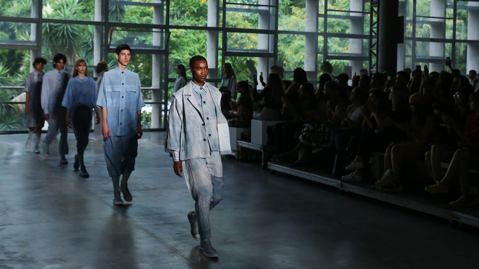 SPFW acontecerá em novembro com 50 desfiles presenciais