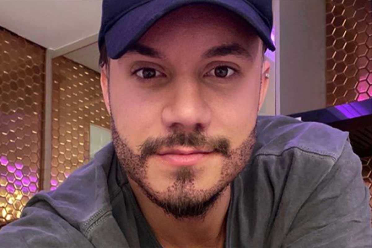 Ex-BBB Eliezer revela motivo para fazer a rinoplastia