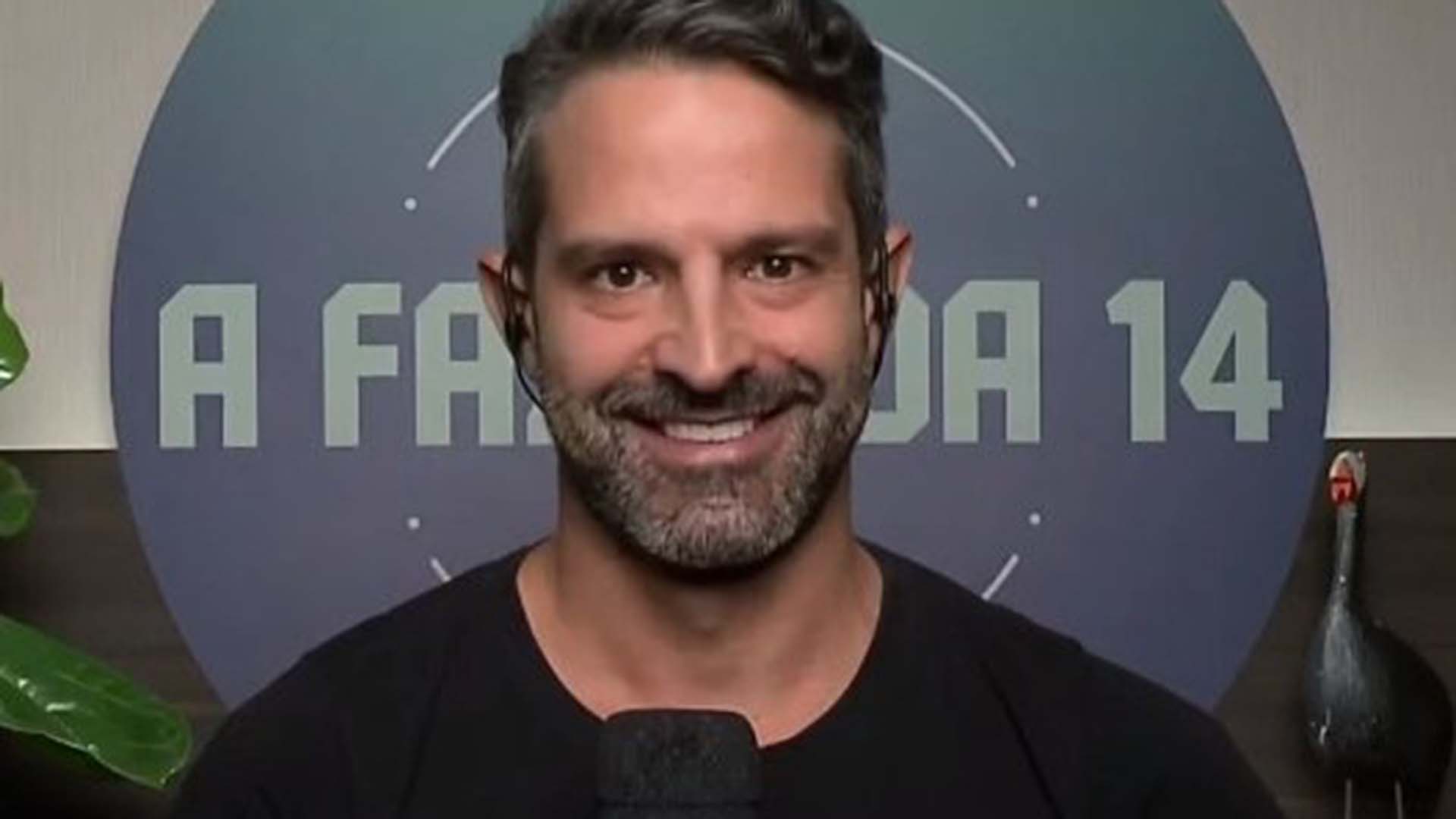 A Fazenda 14: Iran Malfitano responde se poderá ser a planta da temporada