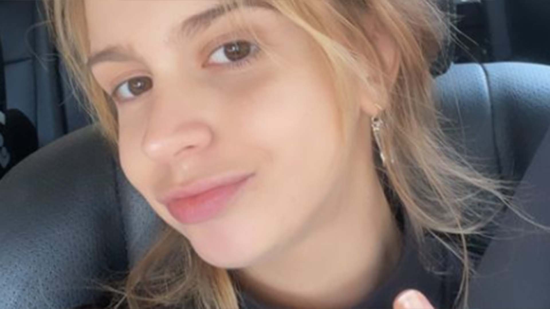 Isabella Scherer exibe sua barriga pós-parto em nova foto