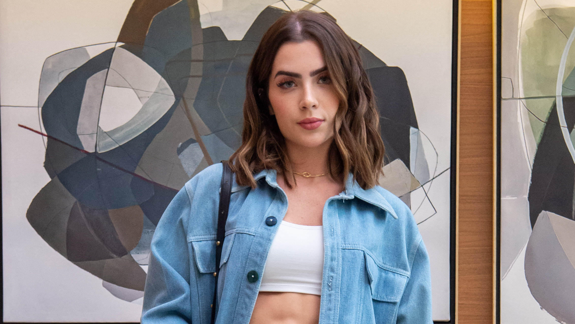 Jade Picon faz revelações sobre sua primeira personagem em novela e rebate críticas: ”To aprendendo”