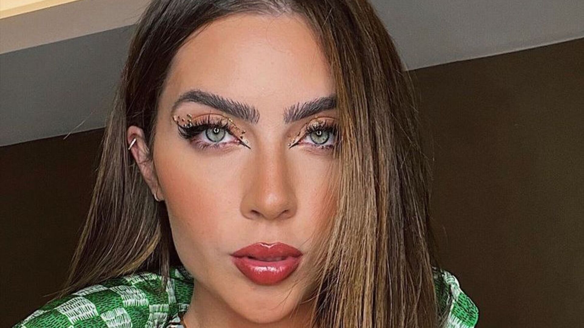 Jade Picon responde ofensa de seguidor nas redes sociais: “Pra que me seguir se acha isso de mim?”