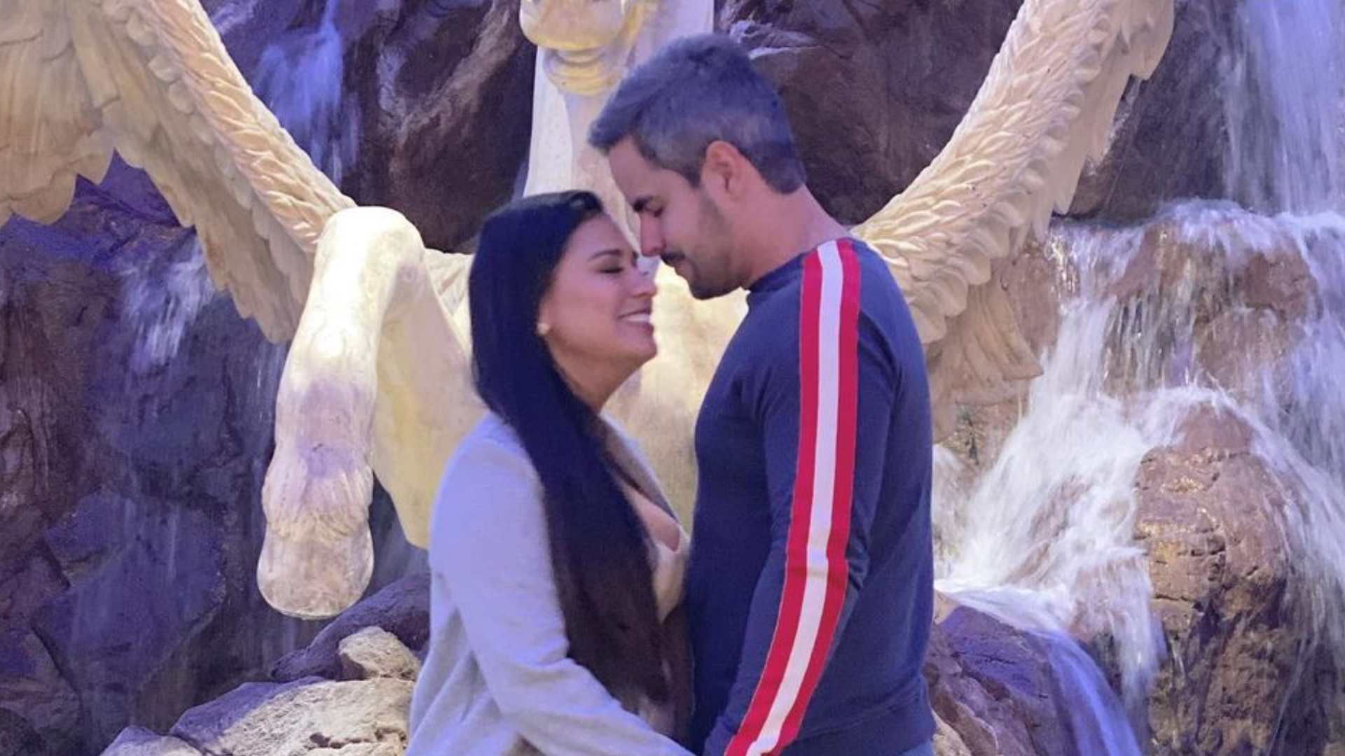 Simone ganha declaração do marido, Kaká Diniz: ”Me mostra que vale a pena viver feliz”