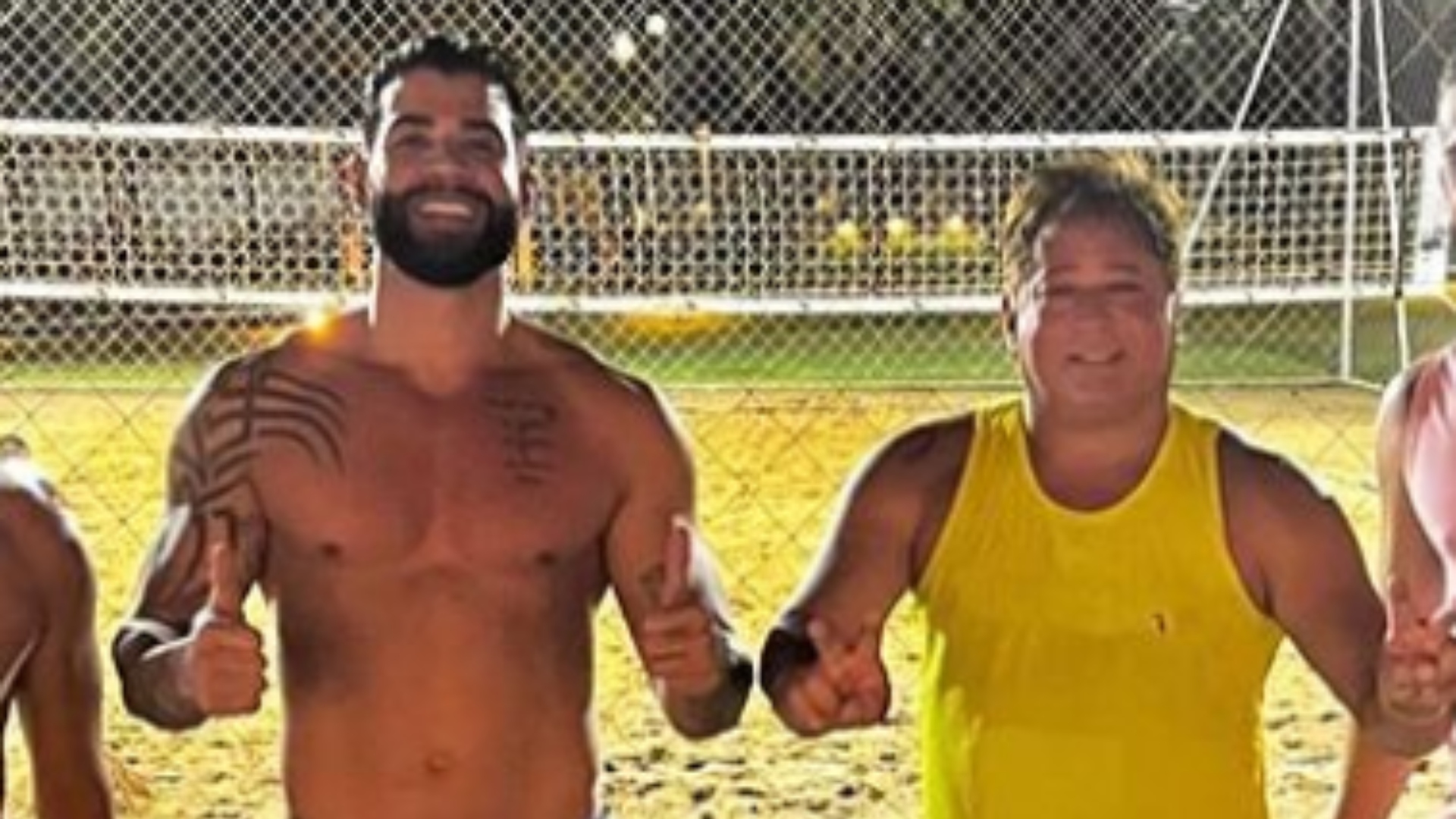 Leonardo posta foto com Gusttavo Lima após treino: “Nem só de cachaça vive o homem”