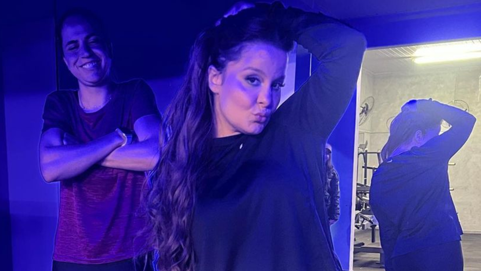 Em meio a boatos de término, Maiara surpreende ao mostrar saída após show: ”Olha ela”