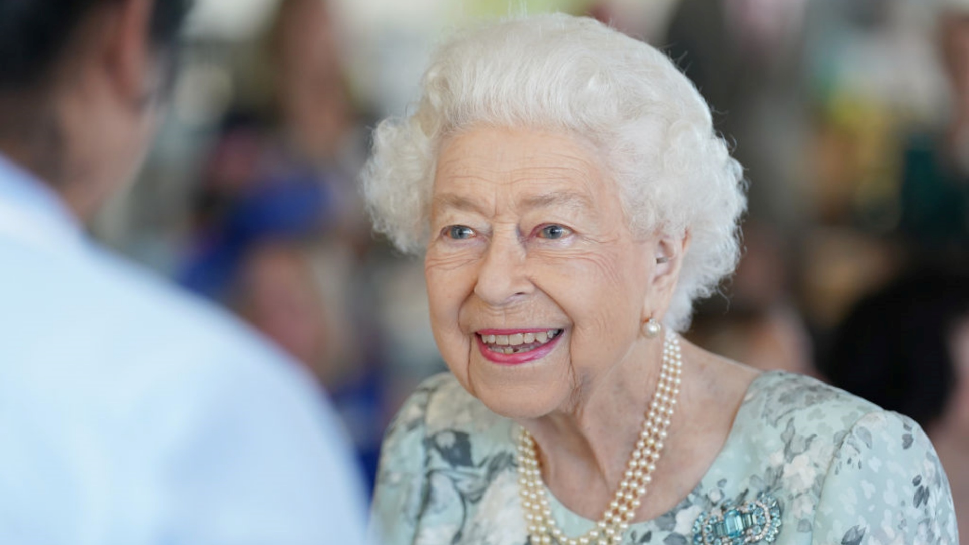 Rainha Elizabeth II é colocada sob supervisão médica: ”Profundamente preocupado”