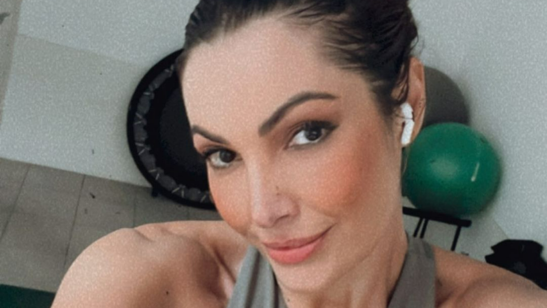 Patrícia Poeta esbanja beleza durante o seu treino na academia: ”Gata demais!”