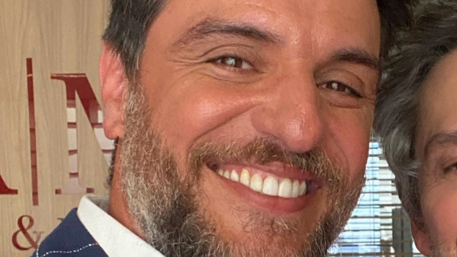 Rodrigo Lombardi e Alexandre Nero posam juntos e fãs piram: “O verdadeiro significado de tanto faz”