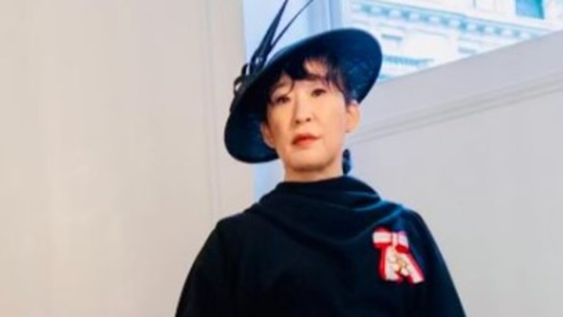 Sandra Oh marca presença no funeral da Rainha Elizabeth II