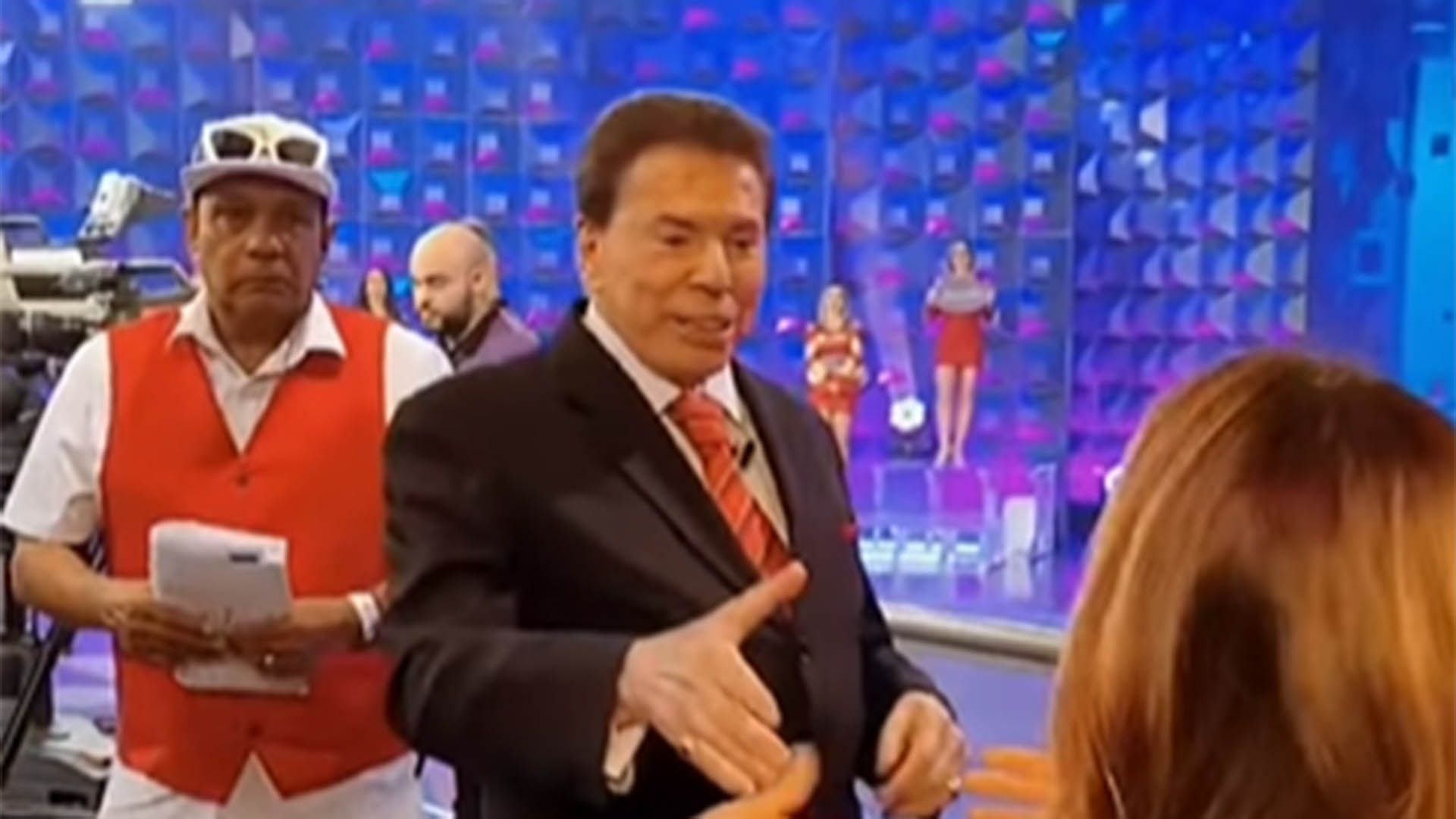 Silvio Santos volta a gravar no SBT e o momento é registrado nas redes sociais