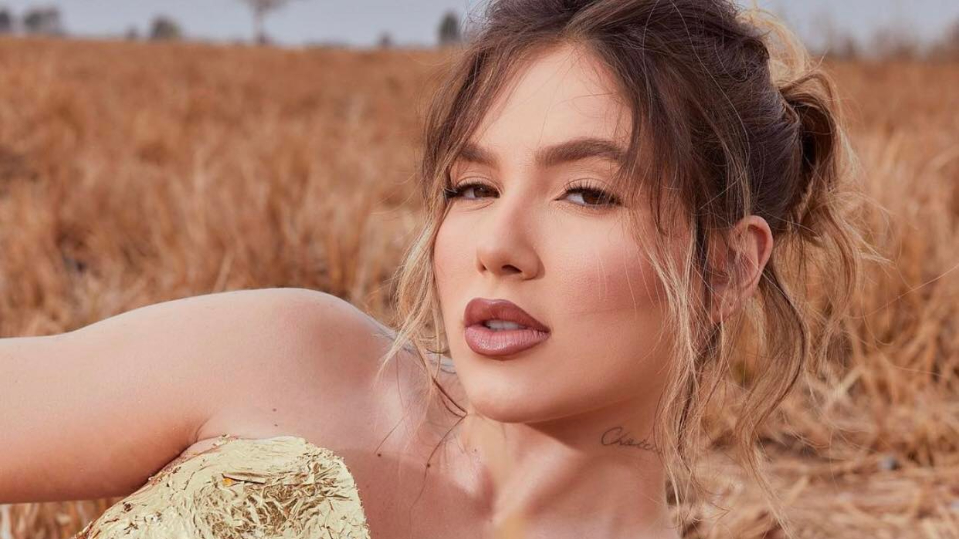 Virginia Fonseca dá show de beleza em novas fotos do ensaio gestante: ”Uau”