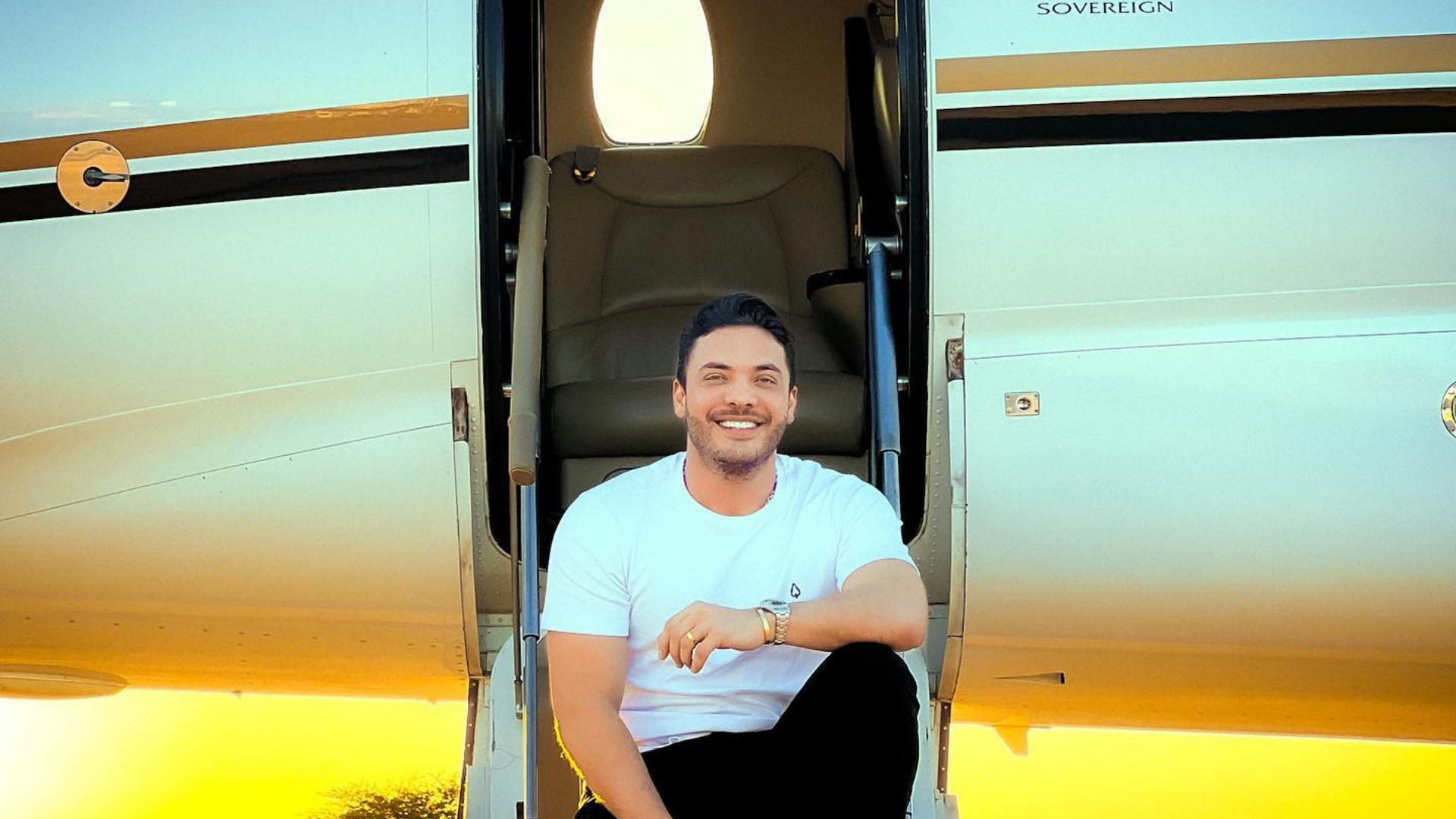 Wesley Safadão mostra avião particular de R$ 14 milhões: “Como tá sendo o domingo por aí?”