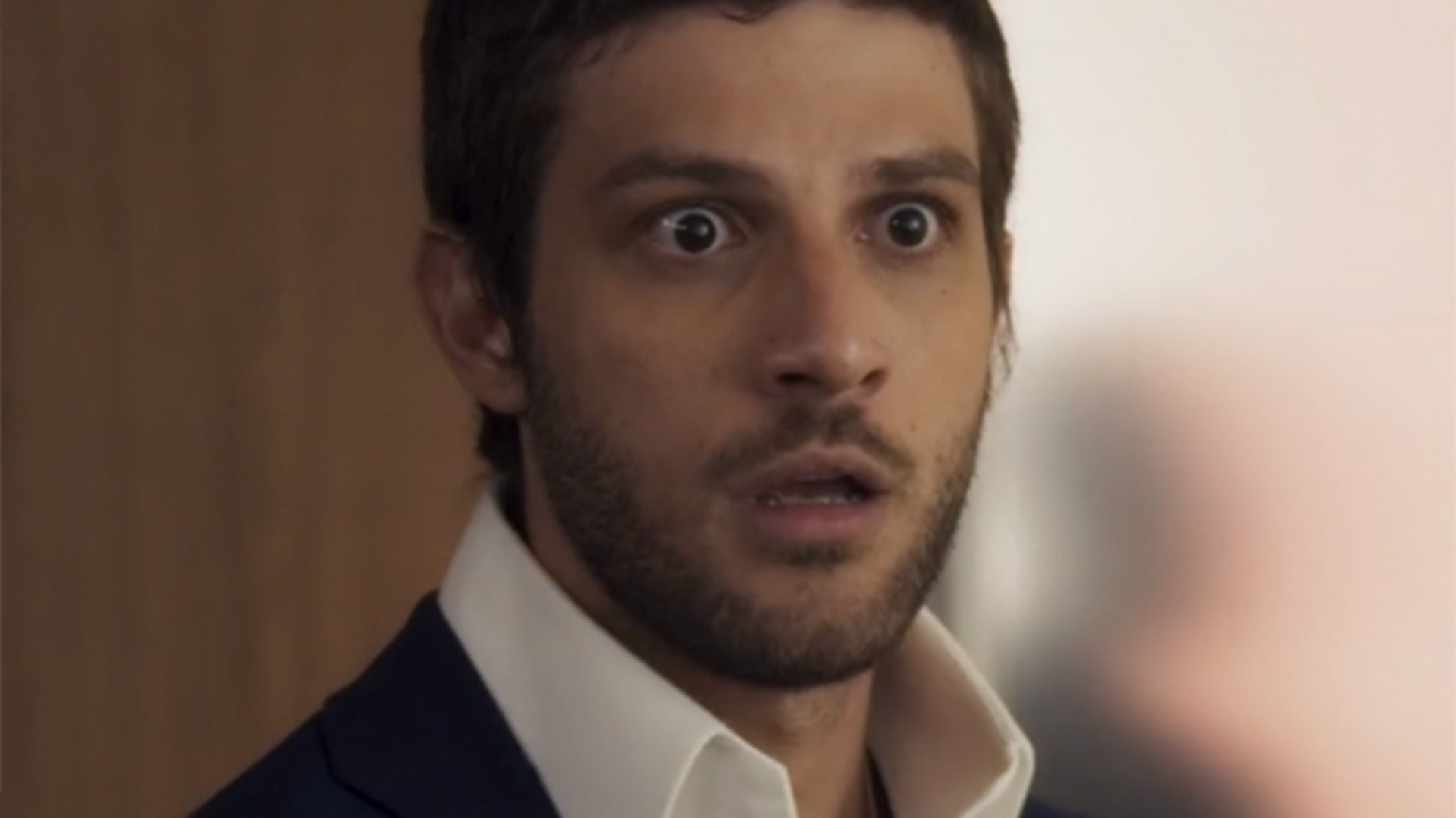 Travessia: Saiba o que acontece com Ari no final da novela
