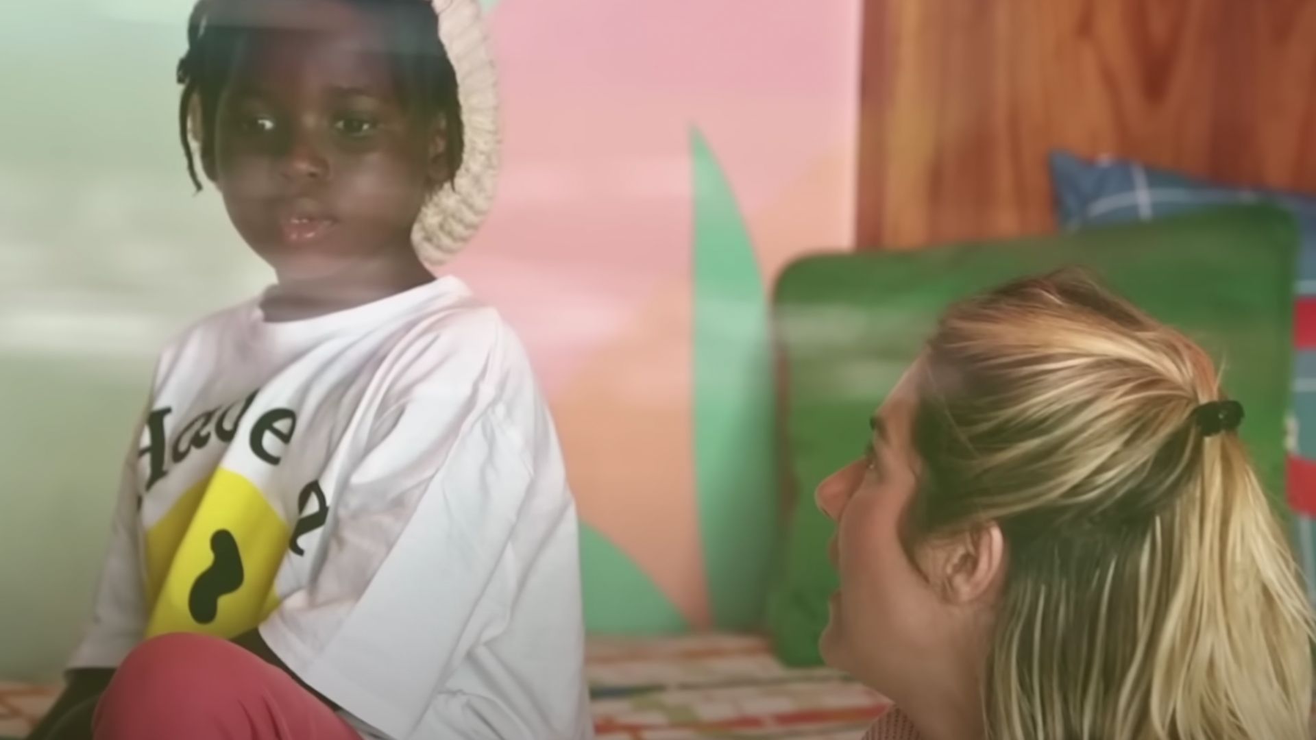 Giovanna Ewbank é surpreendida após Bless revelar que quer voltar para a África: “Gostaria”