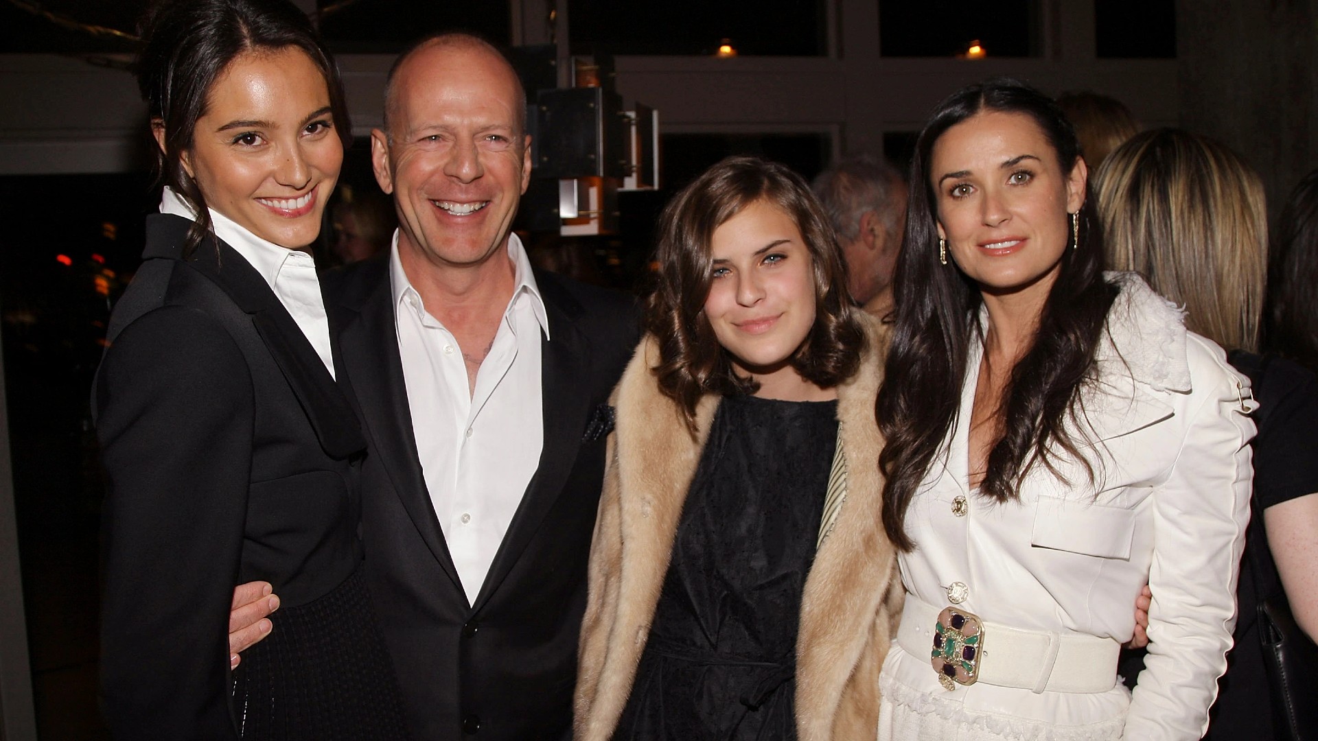 Esposa de Bruce Willis diz que era fã dele com Demi Moore: “Eu também gostava”