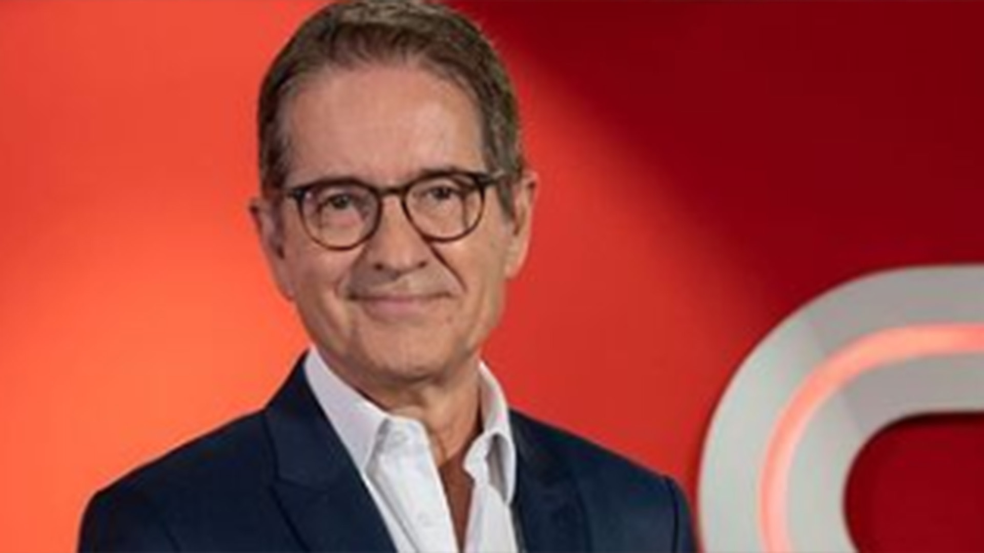 Um ano após sair da Globo, Carlos Tramontina assina com outra emissora: ‘Novo desafio’