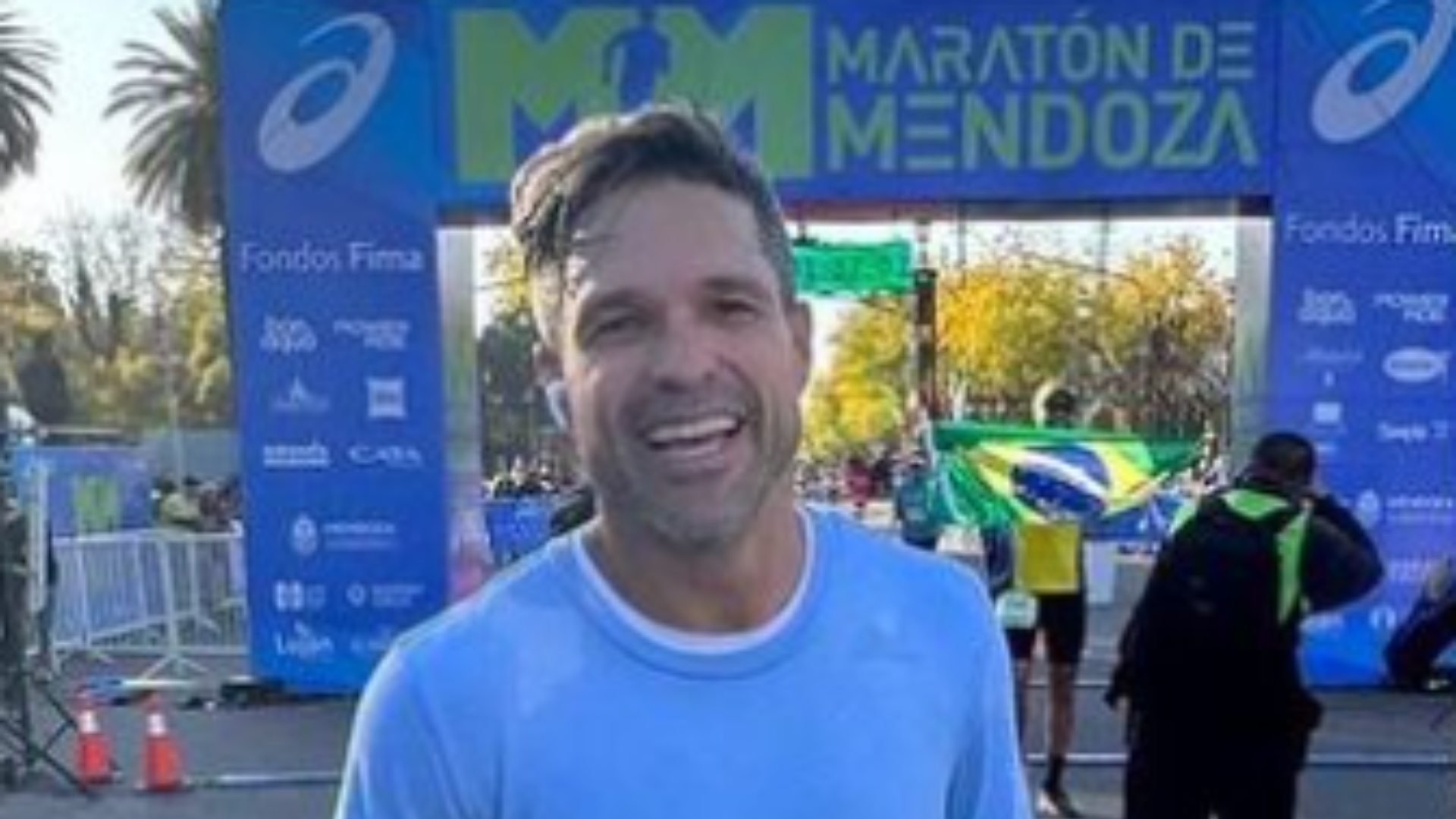 Diego Ribas corre meia maratona na Argentina enquanto curte aposentadoria