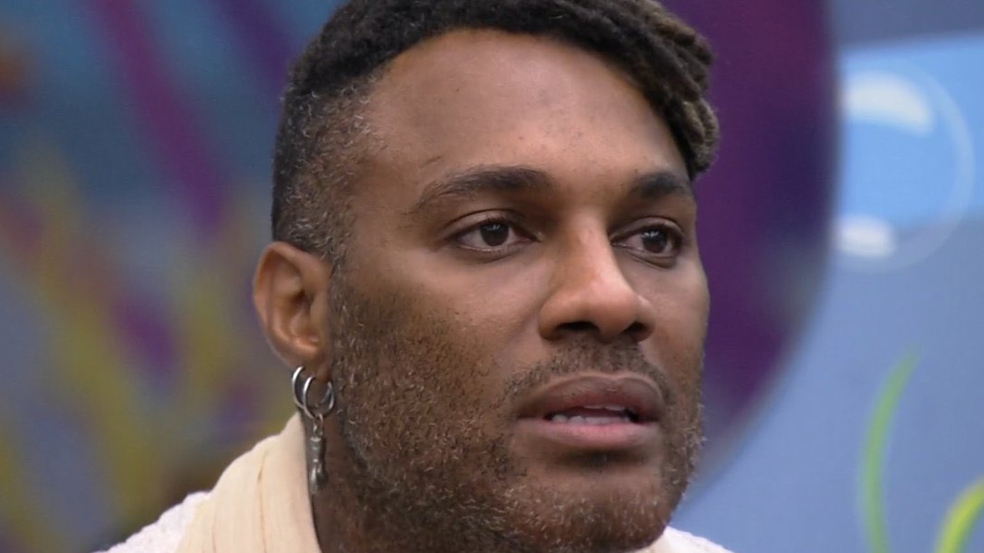 BBB23: Fred explode ao ouvir sister cantando: ‘Pelo amor de Deus’