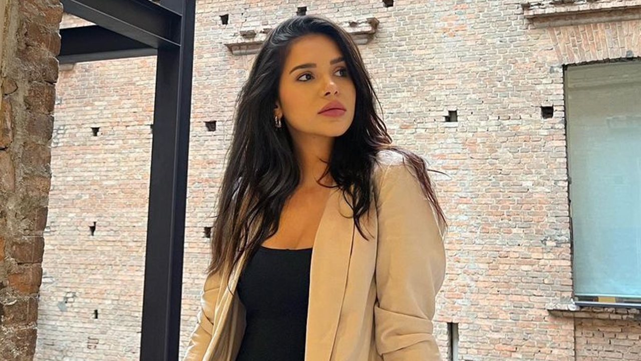 Ex-BBB Gizelly Bicalho desabafa sobre luta contra depressão: “Me trato”