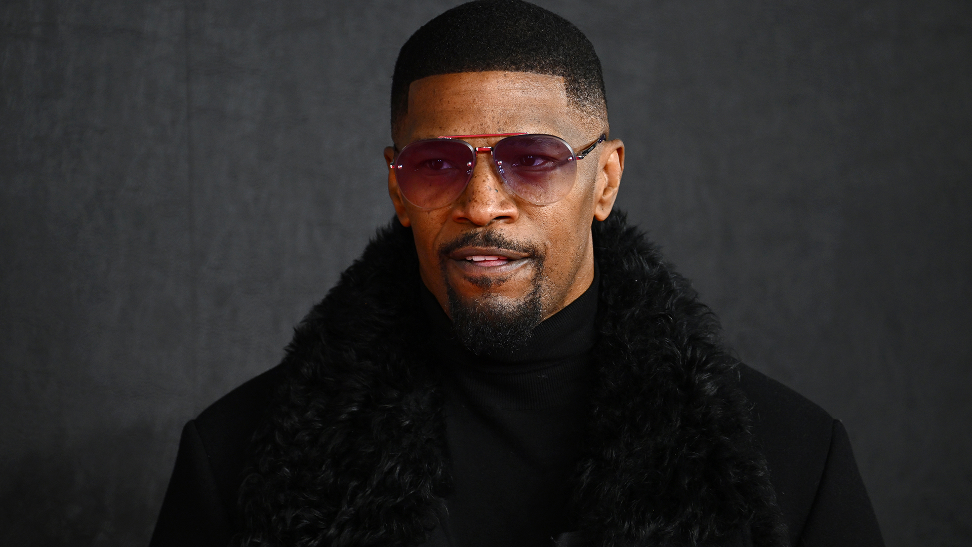 Jamie Foxx tem complicação médica e a filha fala sobre a saúde dele