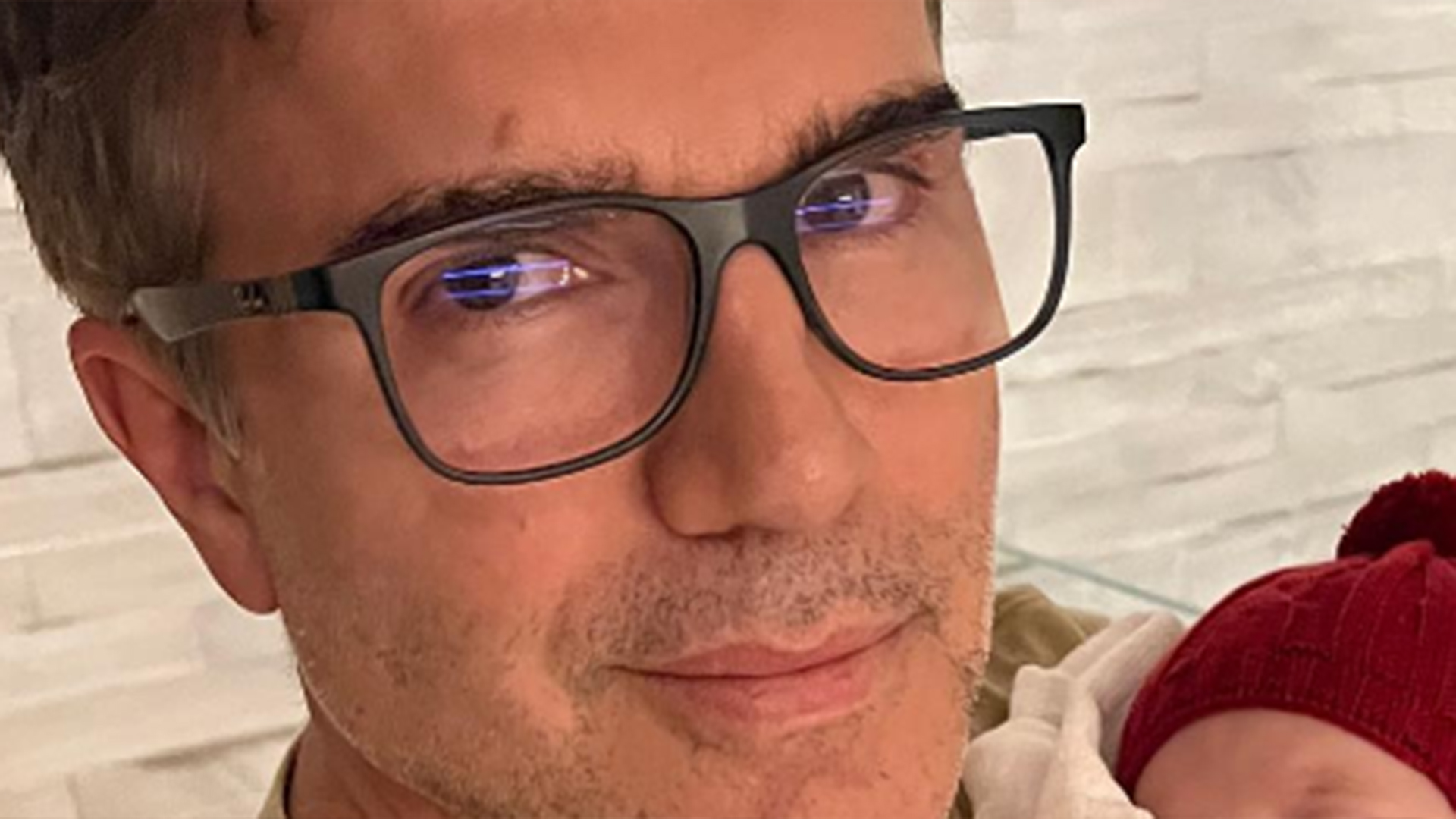Jarbas Homem de Mello encanta em nova foto com o filho, Luca