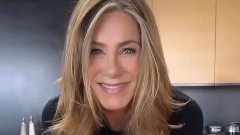Jennifer Aniston fala sobre críticas a “Friends”