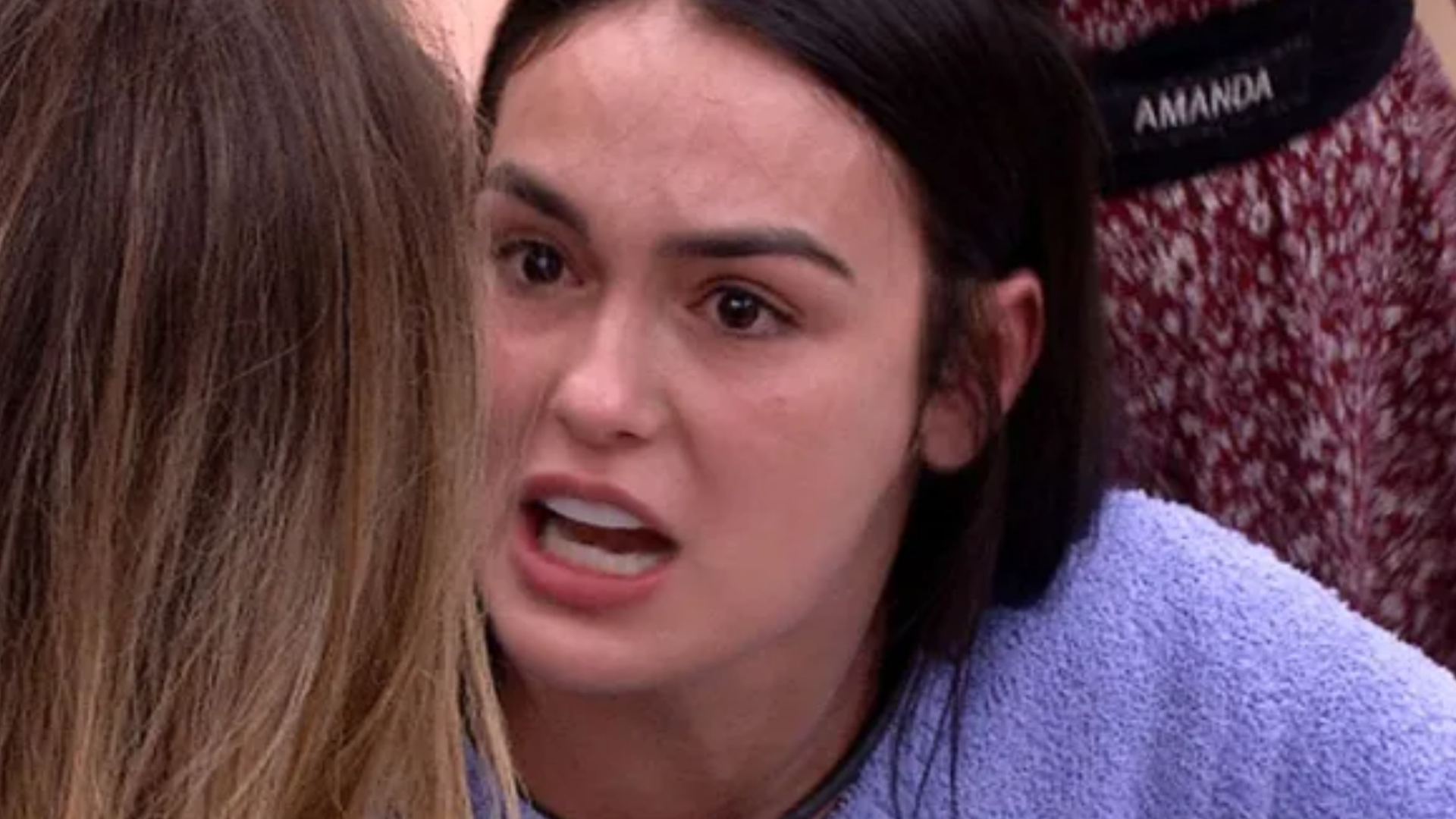 BBB 23: Após briga, Larissa defende sua volta e grita: ”Não cheguei com soberba”