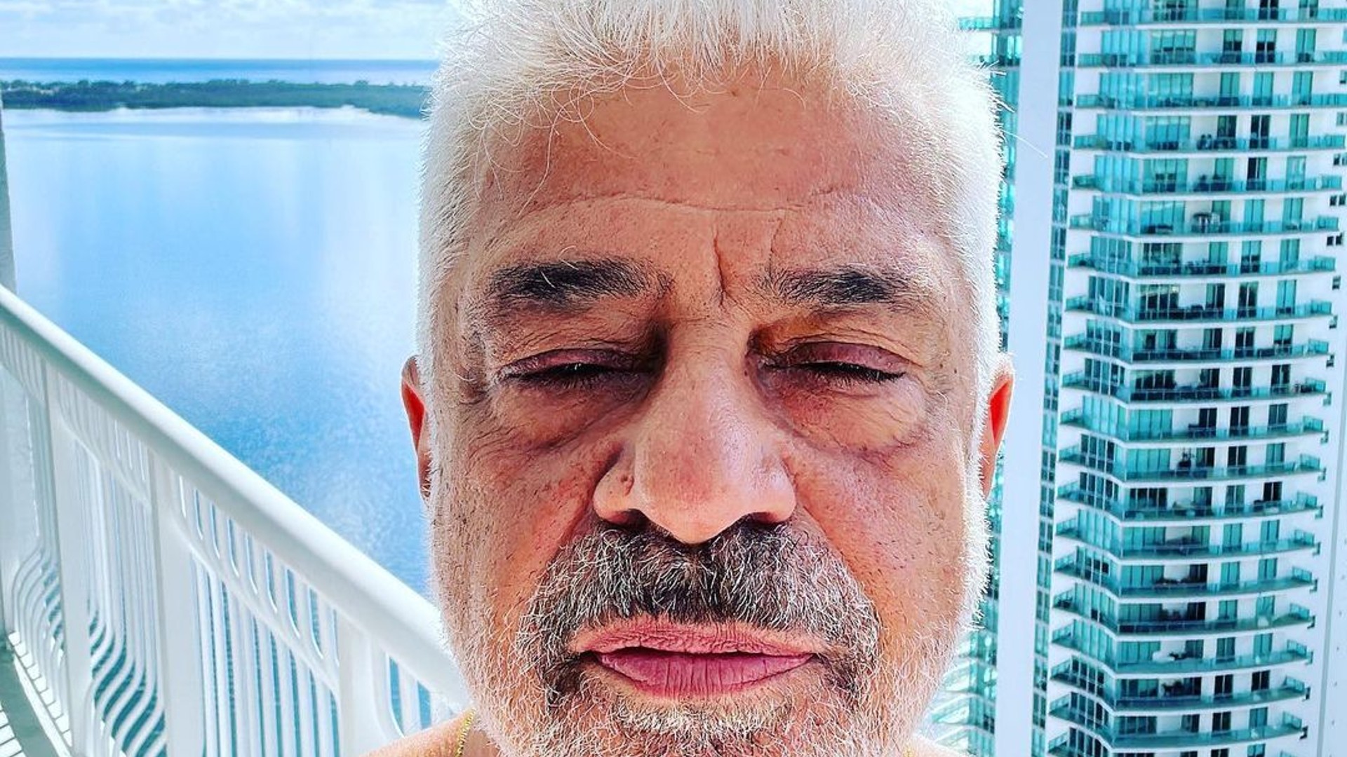 Prestes a completar 70 anos, Lulu Santos fala sobre libido com marido e consumo de cogulos