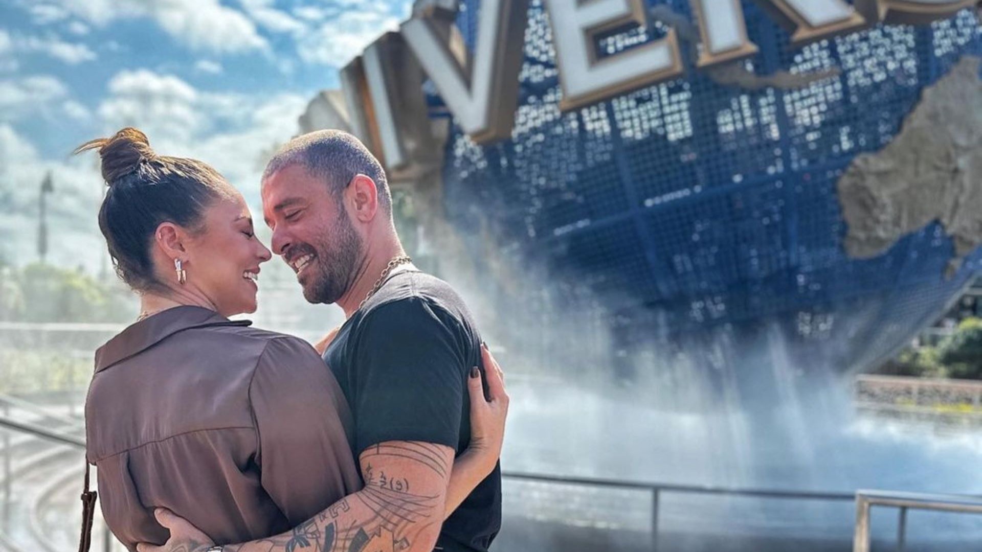 Ela chegou! Paolla Oliveira curte parques da Disney com família de Diogo Nogueira