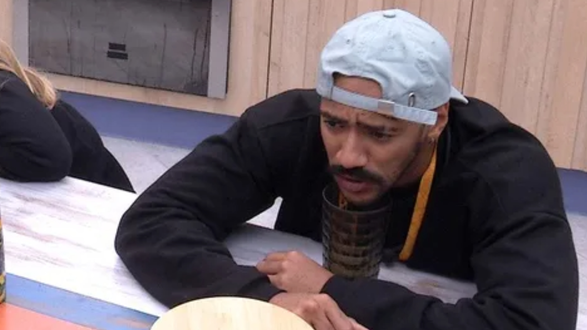 BBB 23: Ricardo desacredita em saída de Bruna e opina sobre Paredão: ”Entre Fred e Sarah”