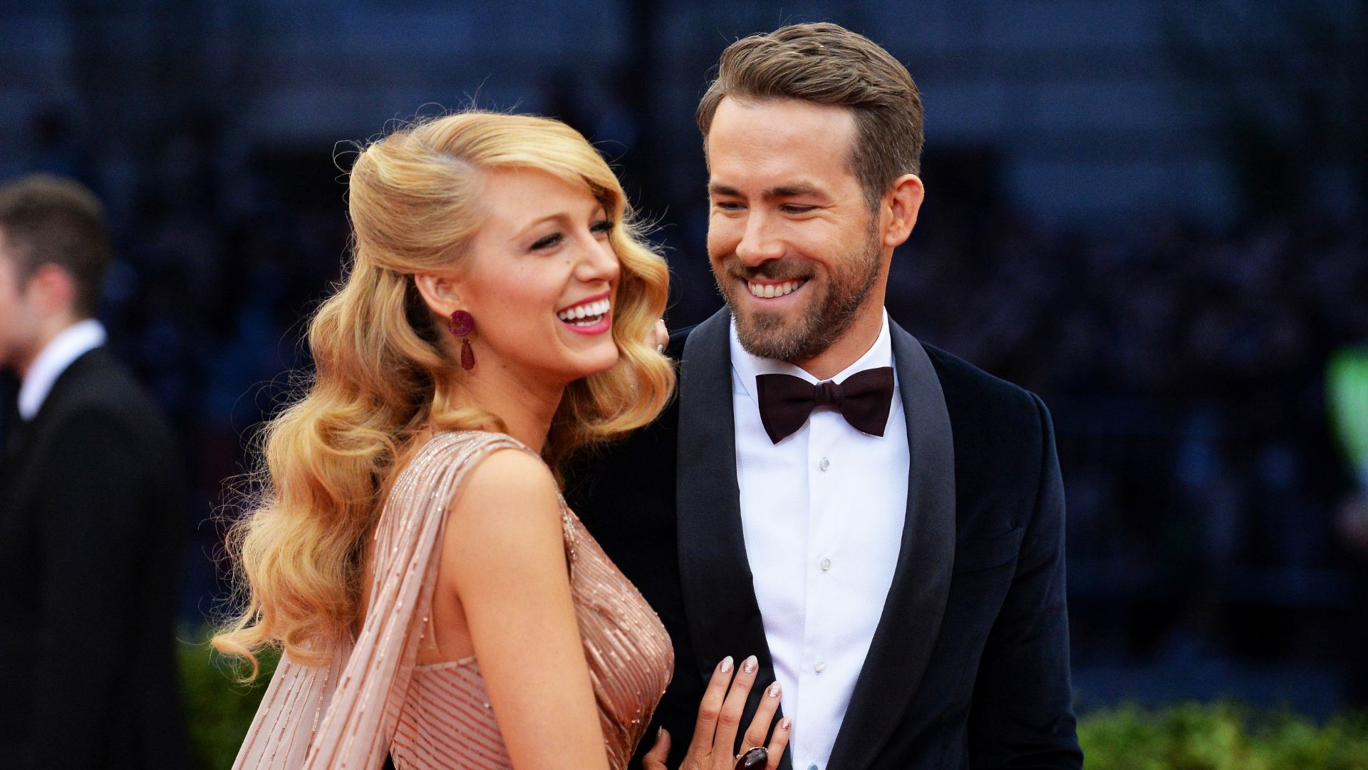 Casal de Hollywood compra mansão milionária na Europa; saiba quanto custa
