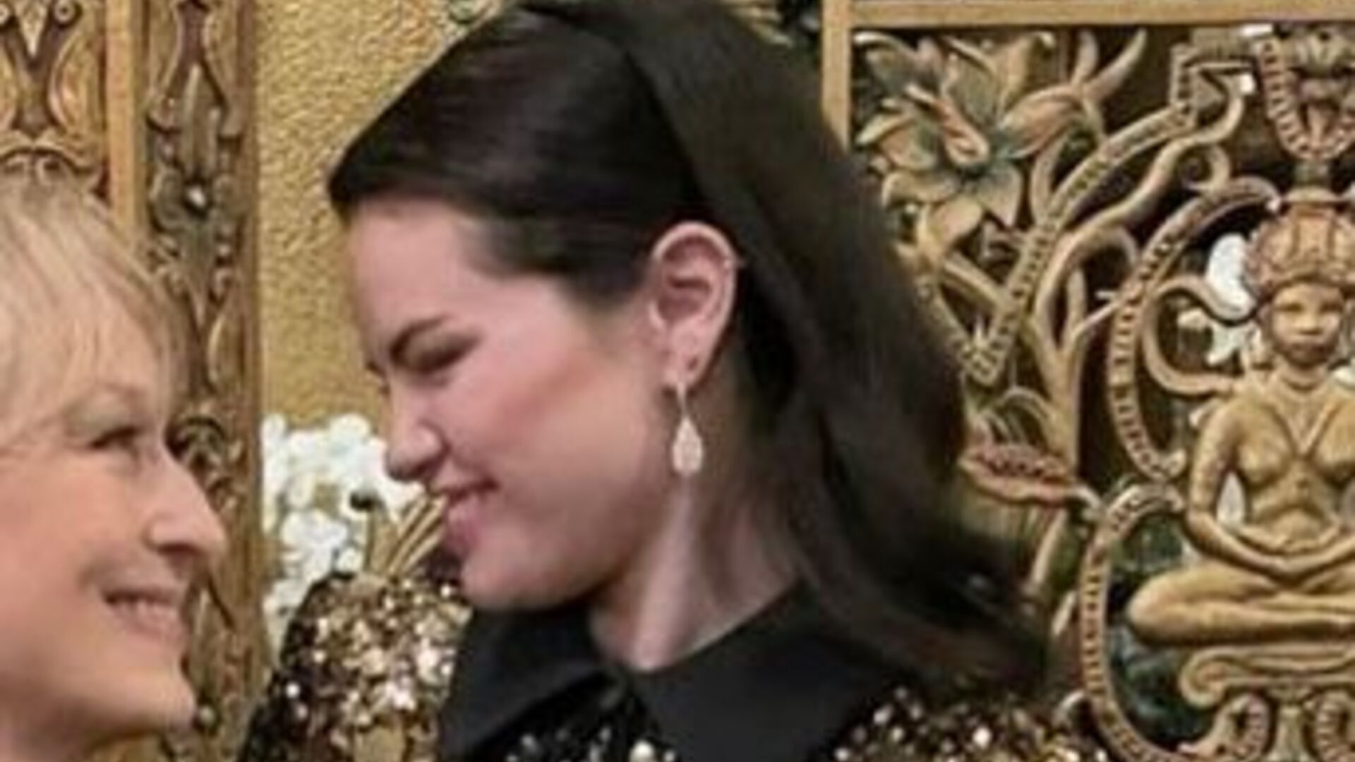 Selena Gomez deixa web em polvorosa ao compartilhar foto ao lado de Meryl Streep